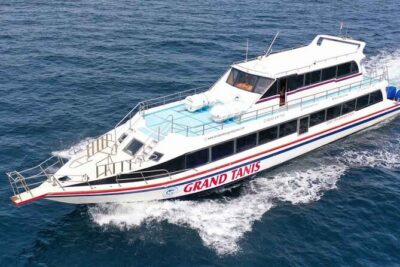 Fast Boat Transfer: Sanur to Nusa Lembongan Island by Penidago - Boarding and timing: what a “30–40 minute” ride really means