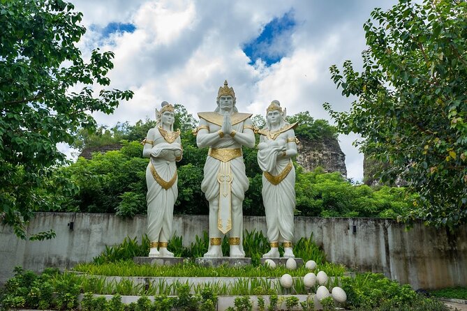 Full Day All Inclusive Uluwatu South Bali Private Tour - Pandawa Beach in Kutuh: white sand plus Panca Pandawa statues