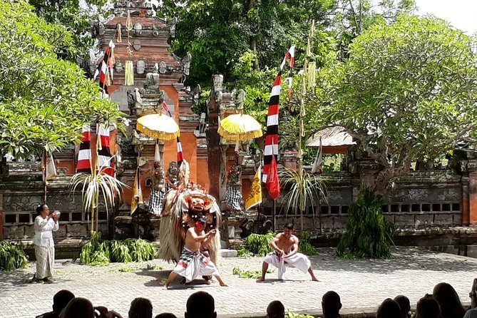 Full Day Kintamani Volcano View and Ubud Village Tour - Kintamani highlands and lunch at Amora Bali with Mt. Batur