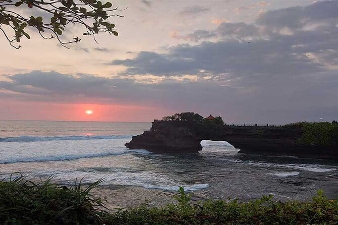 Full Day Private Tour from Tegenungan Waterfall to Tanah Lot - Tegenungan Waterfall: the swim-first stop (and how to make it work)