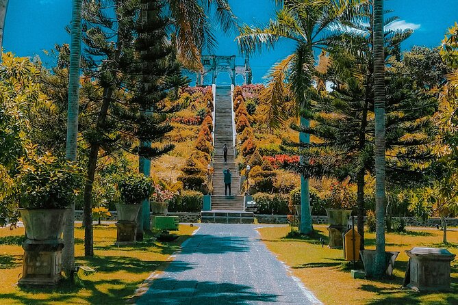 Full-Day Private Tour in Gate of Heaven and East Bali - Ujung Water Palace (Lahangan Sweet): fish ponds and palace vibes