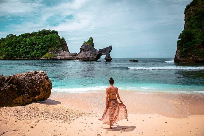 Full Day Private Tour to Nusa Penida Underground Temple from Bali - Atuh Beach’s Short Hike: The Bay You Have to Work For