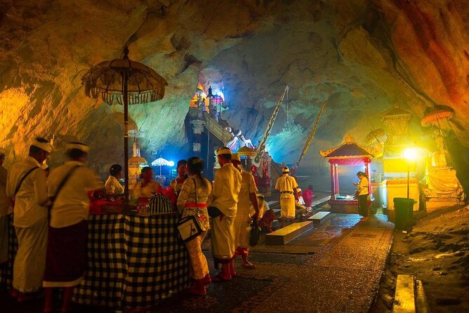 Full Day Private Tour to Nusa Penida Underground Temple from Bali - Thousand Islands Viewpoint: The Classic Panorama Stop
