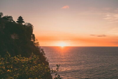 Full Day Private Tour to Ubud Waterfall and Uluwatu Sunset - Stop 1: Tegenungan Waterfall With a Cool, Easy-to-Reach Feel
