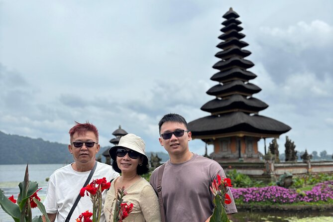 GAD Tanah Lot Tour - Ulun Danu Beratan: a 17th-century temple on crater-lake edges