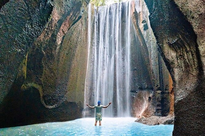 Gate of Heaven at Lempuyang Temple and East Bali Tour - Tukad Cepung Waterfall: The hidden access is part of the magic