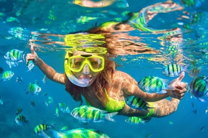 Gates of Heaven Temple and Blue Lagoon Snorkeling with All-inclusive - Lunch at Topi Inn: a real break between temple and water