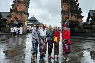 Get Your Personal Tour Guide to Explore Beautiful island of Bali - Ubud first: temples, art, and terraced rice with no pressure