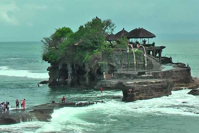 Half Day Tour: Tanah Lot Sunset & Taman Ayun Temple Included Entrance Ticket - A 2:00 pm start that pays off for sunset