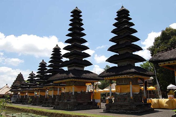 Half Day Tour: Tanah Lot Sunset & Taman Ayun Temple Included Entrance Ticket - Timing and pacing: how to get the most from a 6–8 hour block