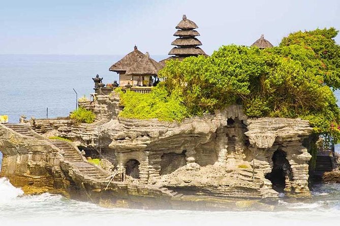 Half Day Tour: Tanah Lot Sunset & Taman Ayun Temple Included Entrance Ticket - Tanah Lot Temple: offshore shrines and the best kind of crowds