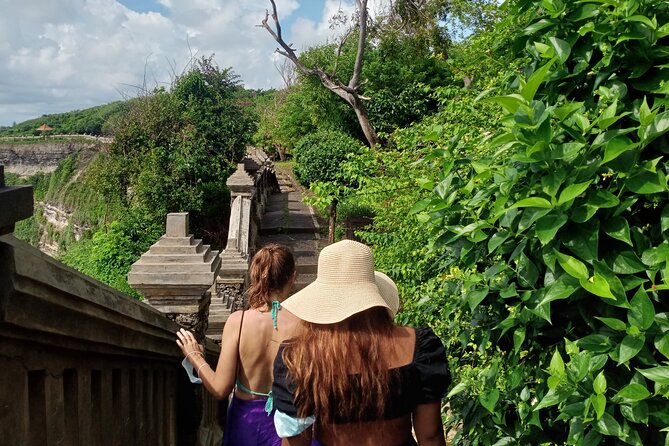 Half Day Uluwatu Temple And Kecak Dance Private Guided Tour - Kecak Uluwatu: how to enjoy the chanting and fire