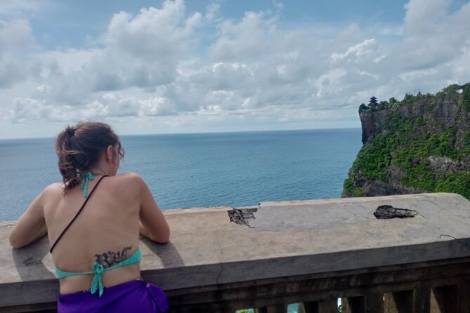 Half Day Uluwatu Temple And Kecak Dance Private Guided Tour - Private comfort, guide help, and what the Wi‑Fi really buys you