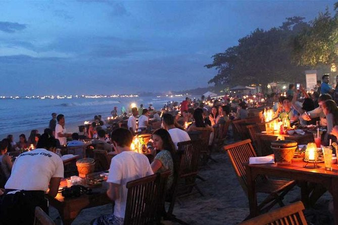 Halfday Tour:Uluwatu Temple,Kecak Dance and Dinner Jimbaran Beach with Transport - Uluwatu Temple: cliff-top drama without the hassle