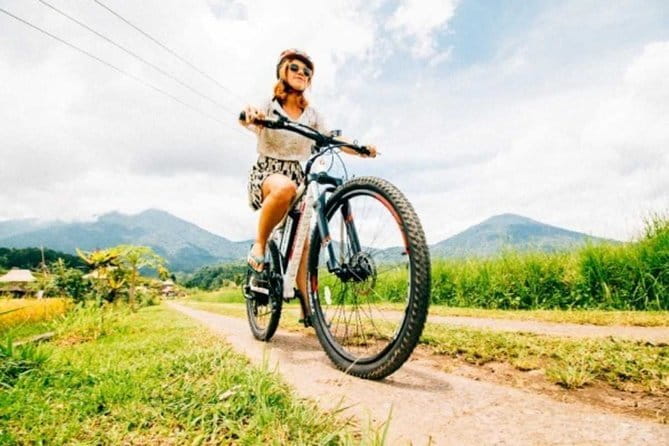Halo Bike Cycling Tour Downhill - Pickup and Timing: What Your Morning Actually Looks Like
