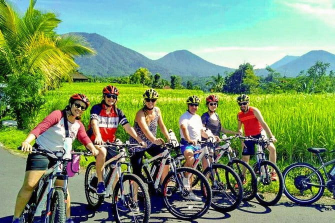 Halo Bike Cycling Tour Downhill - Your Guide Matters: Wyun, Wayan, and Made