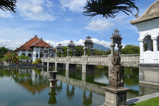 Heaven Gate East Bali Tour - Lempuyang Temple: A Major Temple Stop in Plain Time