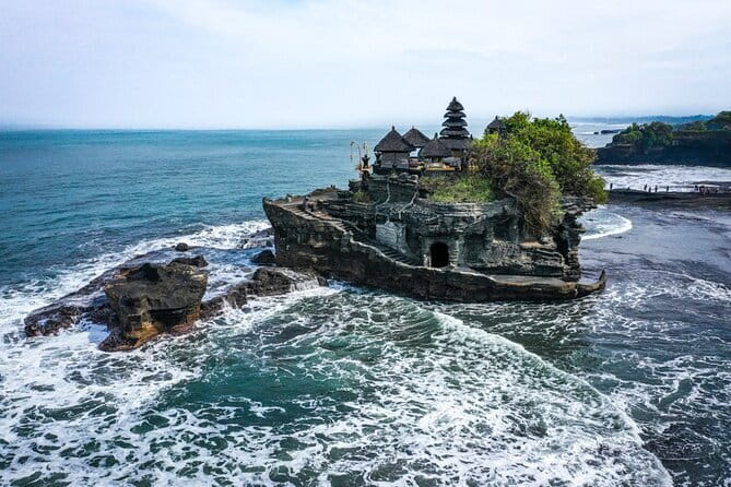 Heaven Gate, Tirtagangga and Tukad Cepung Waterfall - All Inclusive - How to get the most from each stop