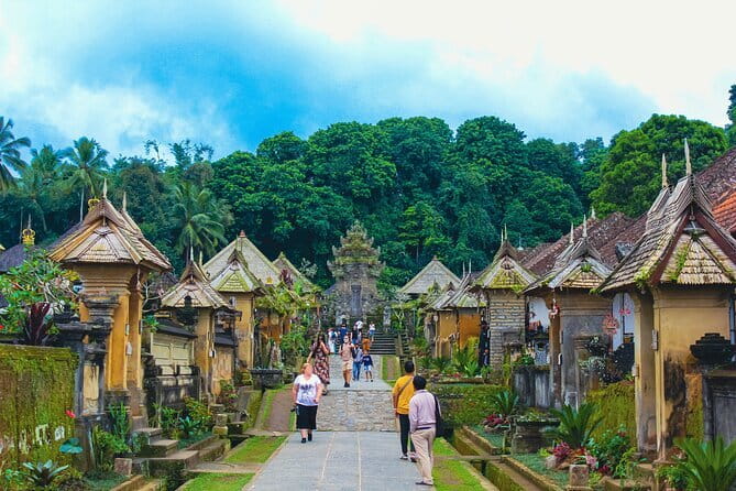 Highlight of Bali Tour - Blahbatuh Gong-Making: Where Balinese Music Starts as Metal