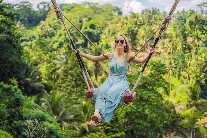 Highlights of Ubud & Mount Batur Volcano - Private Day Trip - Tirta Empul Temple Springs: Holy Water and Temple Etiquette