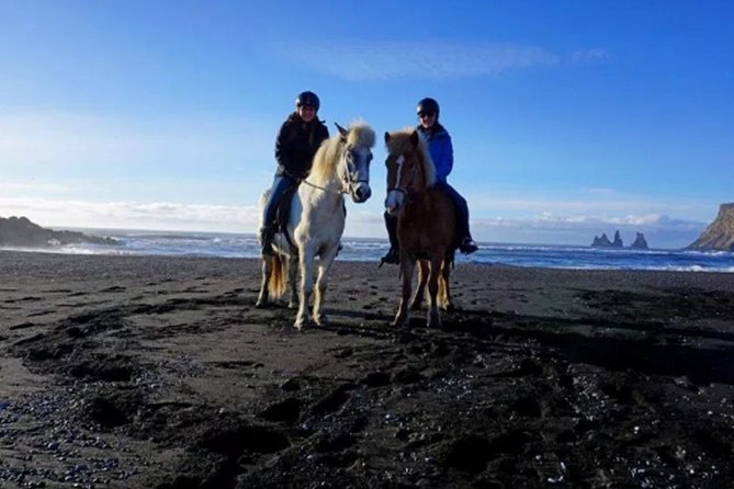 Horse Riding on the Black Sand Beach and Free Hotel Transfers - The guide and photo help: how to get better pictures without stress