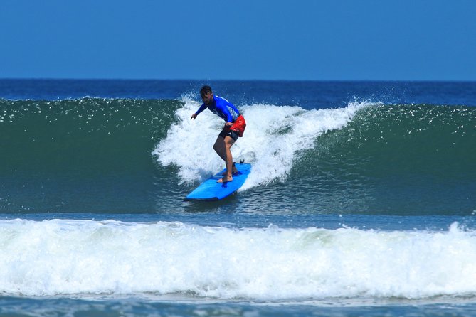 HOT PROMO. Semi Private Lessons (1 Coach/2 Guests) - Who should book this lesson in Kuta—and who might want a different option