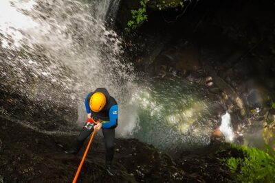 Intermediate canyoning tour in Bali " Maboya Canyon " - The timing: an 11-hour plan that starts early