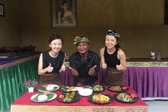 Jambangan Bali Cooking Class - Your start at Warung JB Jambangan Bali, then straight into ingredient choosing