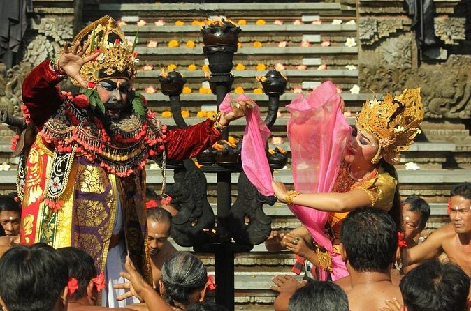 Kecak Ramayana and Fire Dance Show in Ubud - Who should book this, and who should consider a different plan