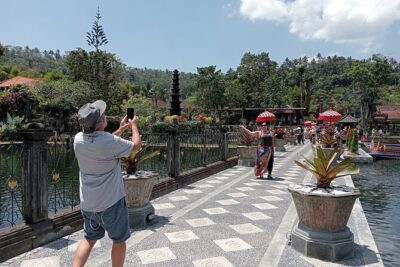 Lempuyang Temple Gate Heaven Tirta Gangga Private Guided Tour - Starting Point: Pickup, Driver, and the Comfort Factor