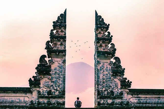 Lempuyang the Gate of Heaven Tour - Stop 1: Lempuyang Temple and Getting Your Sarong On