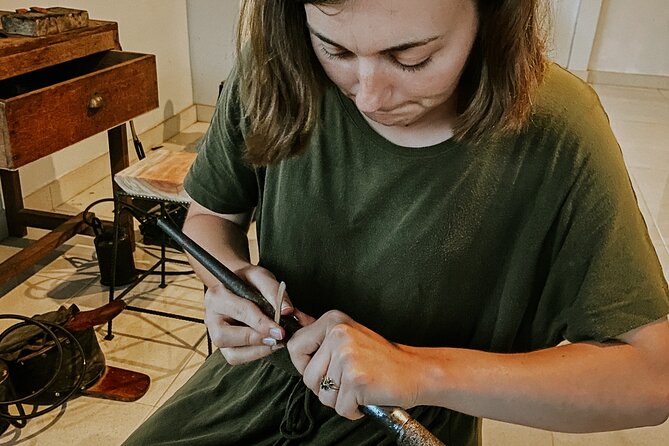 Make Your Own Bali Silver Jewelry Class with Balinese Family - Meeting Point in Ubud: Staying Grounded Before You Start