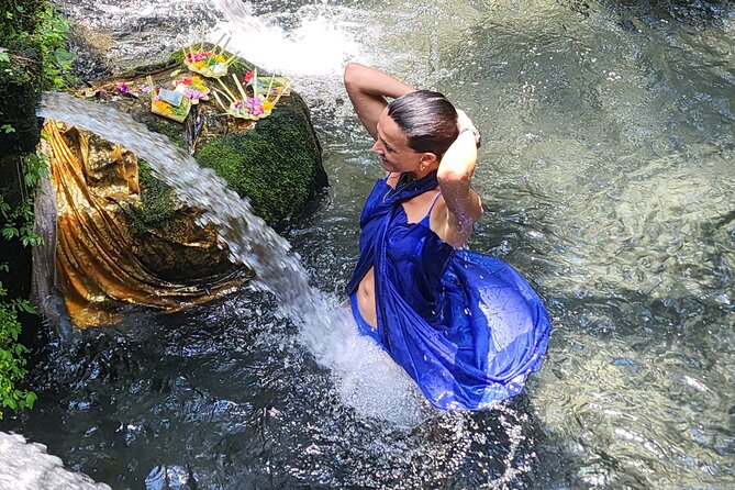 Melukat Purification Ceremony at Mengening Temple - Timing and flow at Mengening: how 1 hour feels in practice