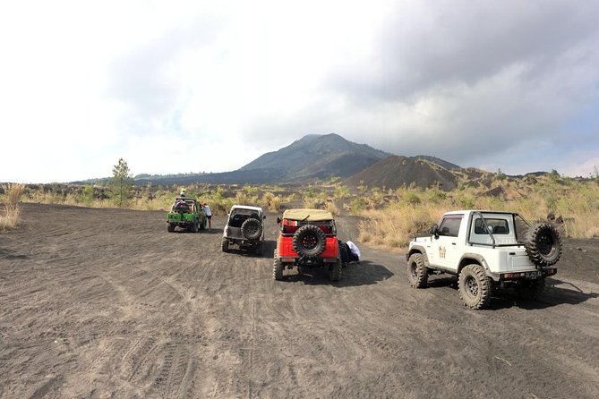 Mount Batur Jeep Sunrise & Overnight Glamping Experience - Private tour attention: why it feels worth it