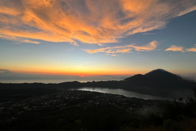 Mount Batur Sunrise Hike And Natural Hot Spring - Sunrise on Mt. Batur: worth the early wake-up