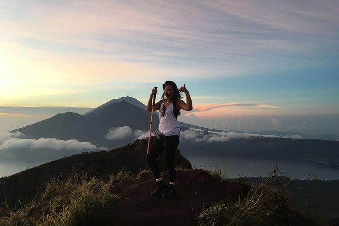 Mount Batur Sunrise Trekking Option - Getting breakfast at the summit: hot tea, steam-egg, and quiet