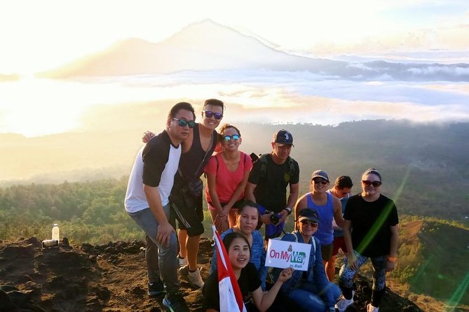 Mount Batur Sunrise Trekking Tour - Uluwatu area - Toyabungkah Village Start: Early Steps in the Dark