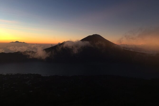 Mount Batur Sunrise Trekking with Breakfast - Peak views at 6:00 AM: Lake Batur and nearby mountains