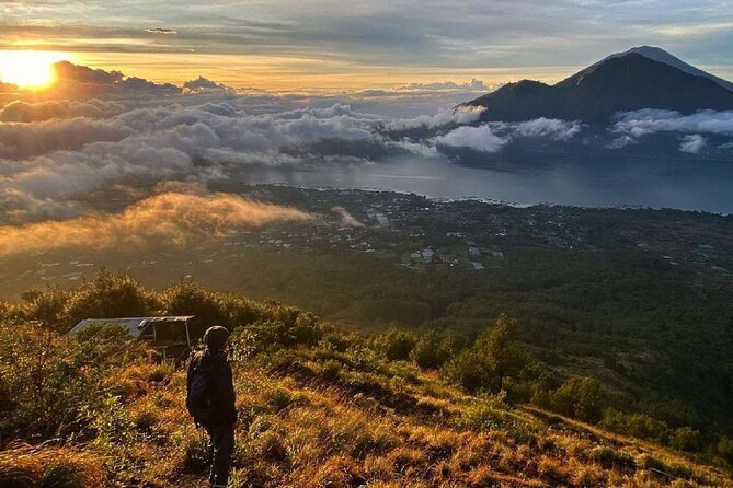 Mount Batur Sunrise Trekking With Local Guide - Sunrise viewing and photo help: how you get the moment captured