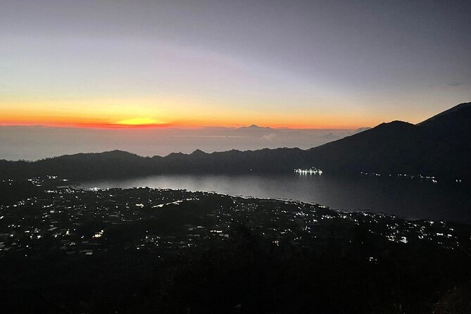 Mount Batur Trekking Admission Ticket with Local Guide - The Moonlight Climb Up Mount Batur: Pace, Props, and Breaks