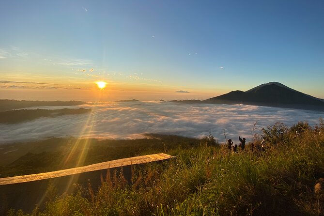 Mount Batur Trekking and Natural Hot Spring - All Inclusive Tour - Breakfast in Volcanic Steam Vents: Fuel That Fits the Theme