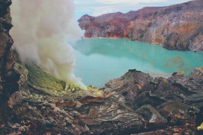Mount Ijen Crater Trekking Tour from Bali - Safety briefing, flashlight and gas mask, then the push toward the summit