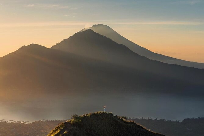 Mt. Batur : All-Inclusive Sunrise Trekking & Swing Ticket - The jungle swing near Ubud: the classic payoff
