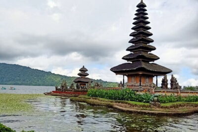 Munduk Twin lake Trekking, Ulun Danu Beratan & Hidden Waterfall - Handara Gate: the Instagram stop that actually fits the day