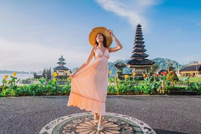 North Bali Hidden Gems Tour Ulun Danu Temple Twin Lakes Waterfall - Key Highlights You’ll Notice Right Away