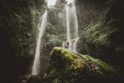 North Bali: Sekumpul Waterfalls and Ulun Danu Temple Tour - The drive north: rewarding scenery, but plan for comfort