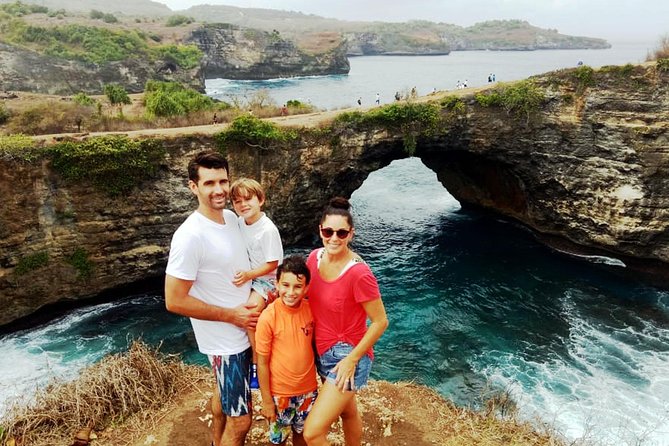 Nusa Penida 4 Spot Snorkeling with Manta and Island Tour - Getting to Penida: Sanur to Banjar Nyuh and the day’s timing