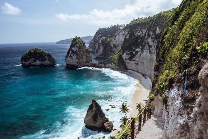 Nusa Penida East And West Full Day Private Guided Tour - Price and value: what $65.87 buys you