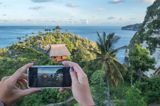 Nusa Penida Instagram Tour. West & East. All-inclusive - Guides and photo timing: the difference between rushed and great