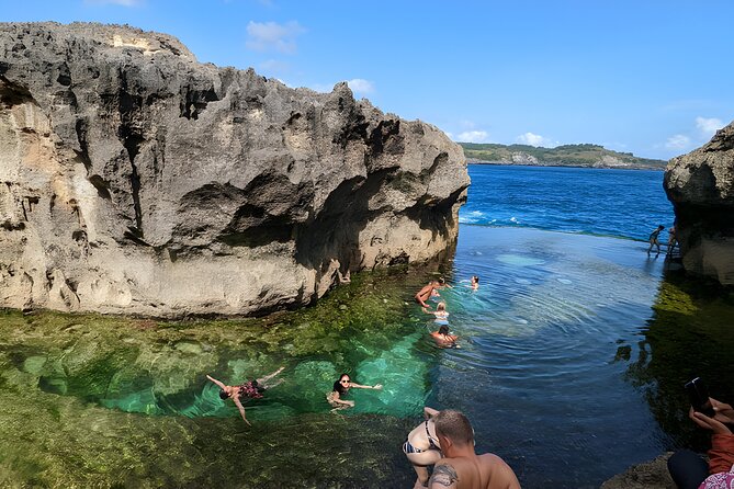 Nusa Penida Island Beach Tours with Snorkeling From Bali - Pasih Uug (Broken Beach): The Arch Over the Waves